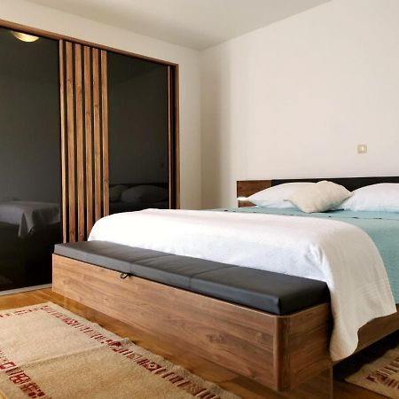 Apartment Brala 珀塞达耶 外观 照片