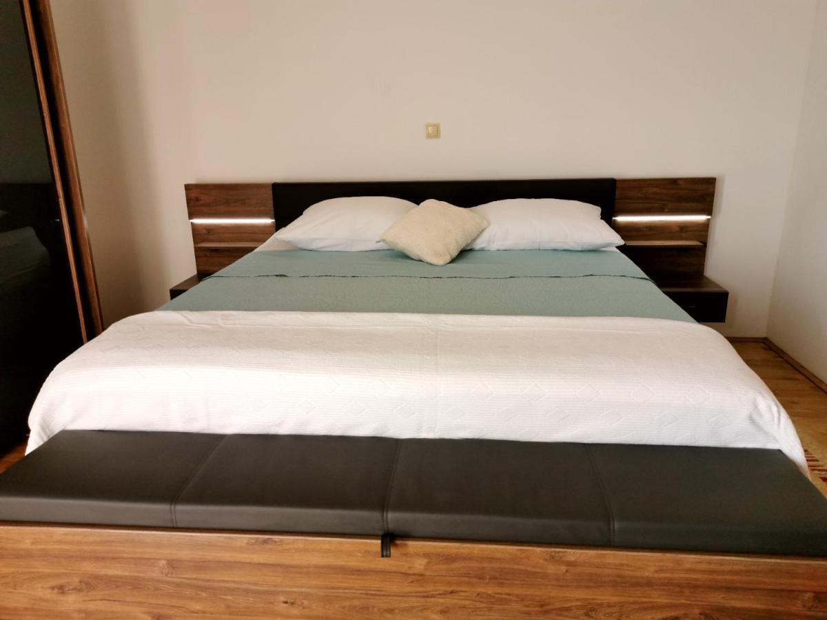 Apartment Brala 珀塞达耶 外观 照片