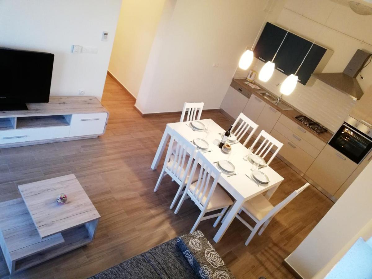 Apartment Brala 珀塞达耶 外观 照片