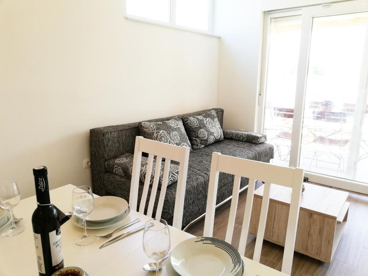 Apartment Brala 珀塞达耶 外观 照片